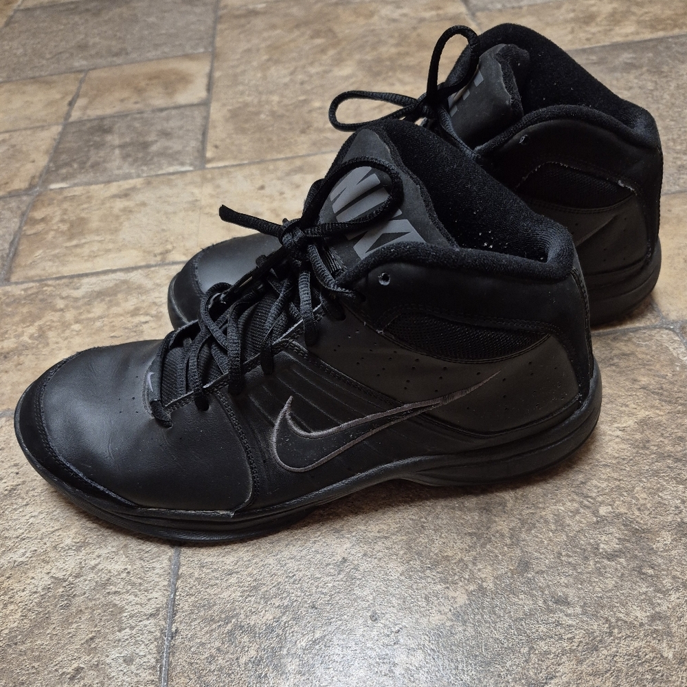 Mens Nike Overplay VI Athletic Basketball Shoe Black Size 10